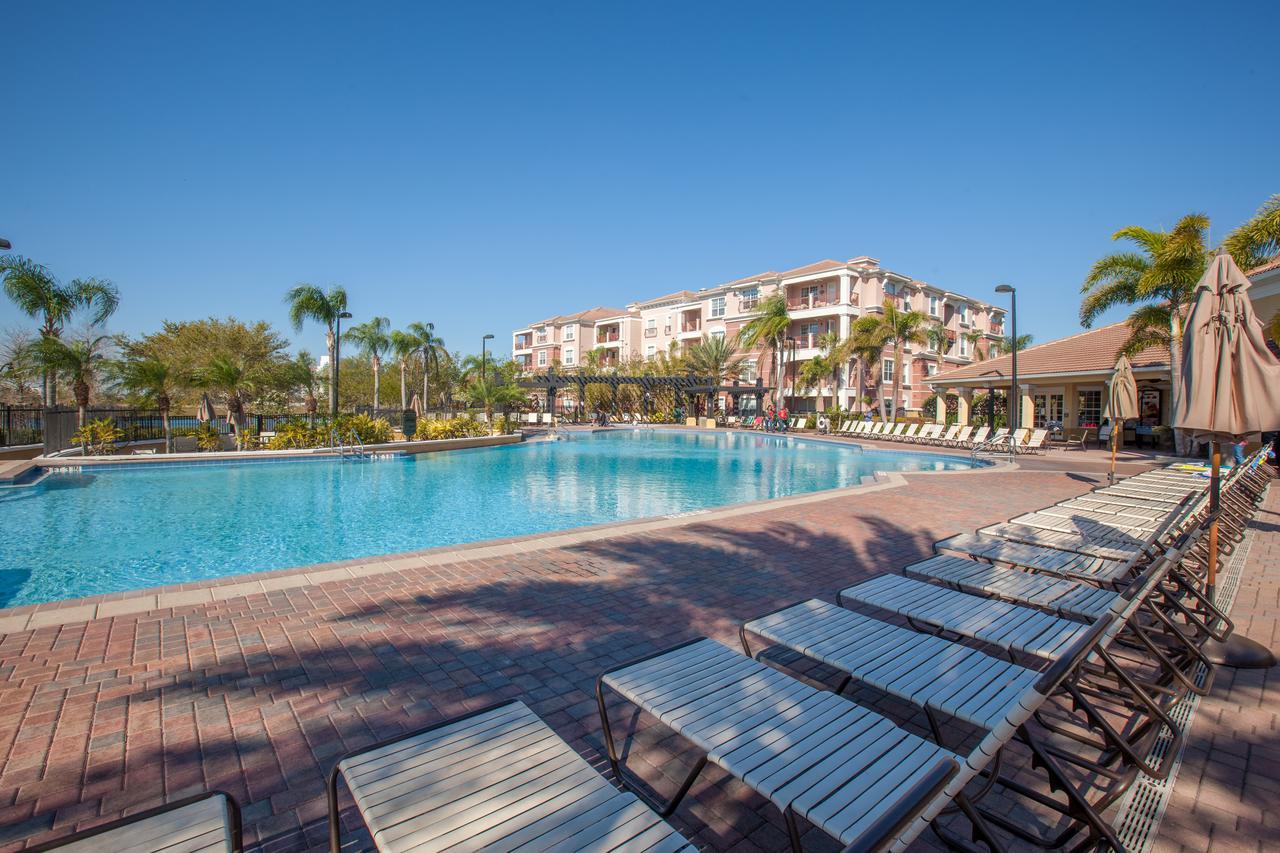 Vista Cay Resort By Millenium At Universal Blvd. Williamsburg Exterior photo